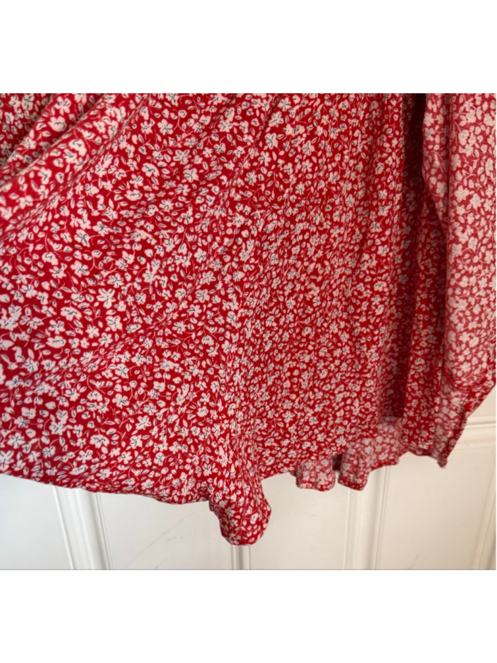Torrid Red Floral Crinkle Gauze Puff Sleeve Romper (Sz 1X) - Picture 8 of 13